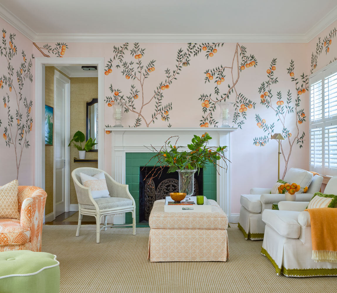 Honeybell – Hand-Painted Wallpaper by Aqualille